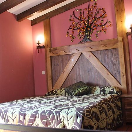 Apartamentos Rurales "La Cabana" Rascafria Bagian luar foto